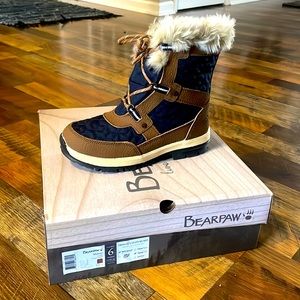 Women’s Bear paw boots